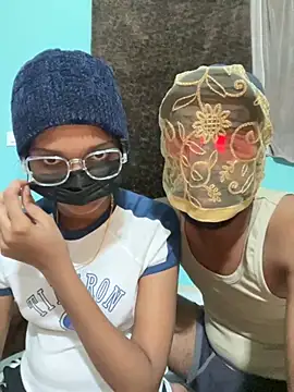 leenaboyxh online show from 11-12-25, 06:34