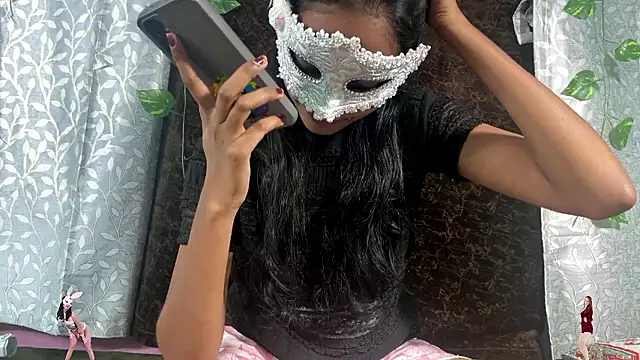 leenaboyxh online show from 01-11-26, 10:55