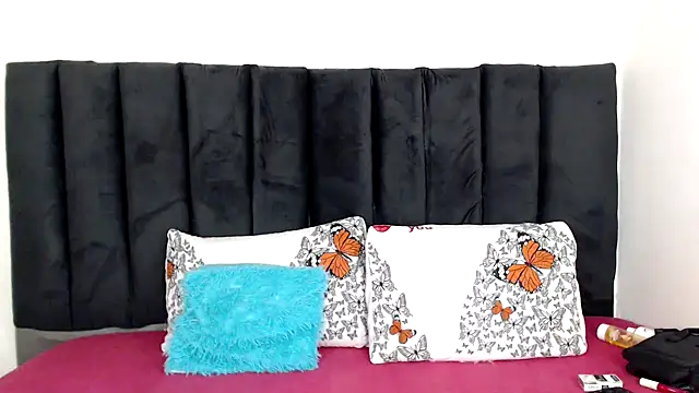 Miss-Berries online show from 02-23-26, 02:35