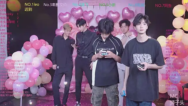 Snapshot of AAA-winner chatting on 05-20-26, 01:13 AAA-winner online show from 05-20-26, 01:13