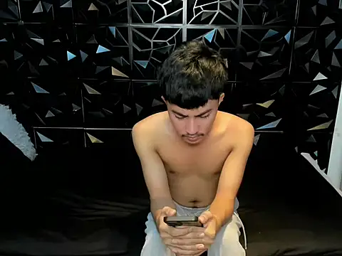 Urloverhardcock online show from 04-22-26, 04:52