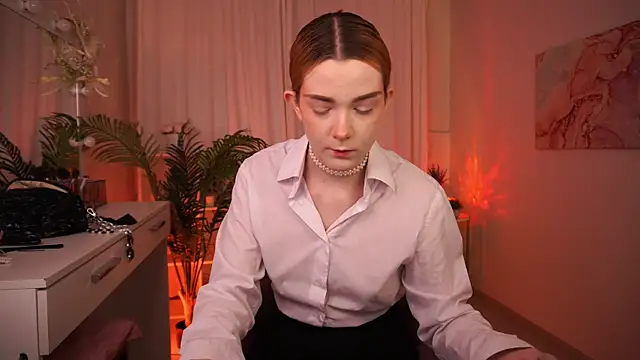 AvaRyder online show from 12-21-25, 01:24