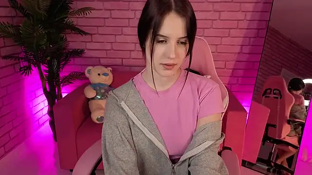 Snapshot of StacyyBrown chatting on 11-08-25, 05:05 StacyyBrown online show from 11-08-25, 05:05