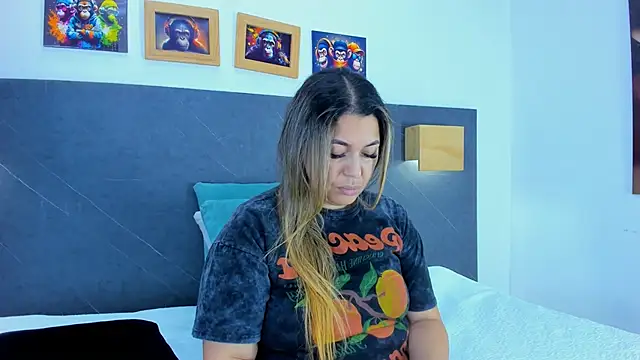 Andhrea Vale online show from 03-13-26, 12:21