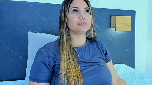 Andhrea Vale online show from 03-03-26, 11:50