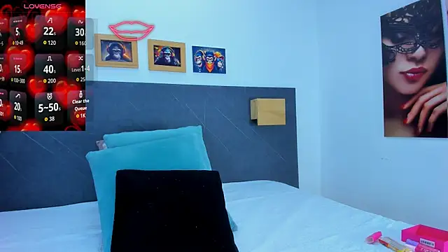 Andhrea Vale online show from 04-14-26, 12:21