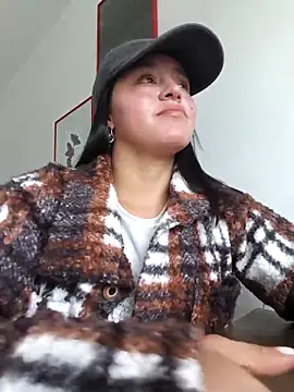 ALEJA  22 online show from 04-17-26, 09:28