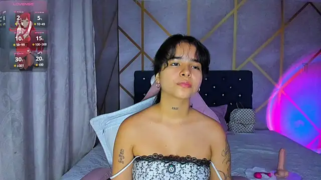  vaiolet owo online show from 02-14-26, 05:29