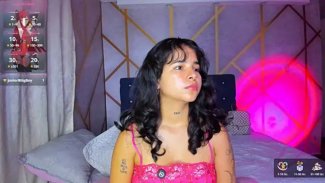  vaiolet owo online show from 02-09-26, 05:49