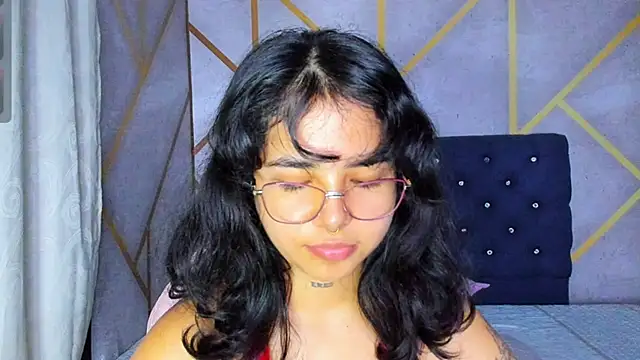  vaiolet owo online show from 02-21-26, 07:43