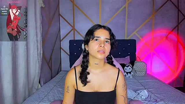  vaiolet owo online show from 02-28-26, 05:07