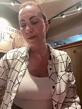 pervimilf online show from 04-27-26, 10:02
