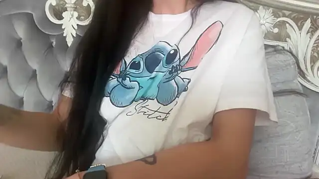Angelinaa19 online show from 04-29-26, 07:56