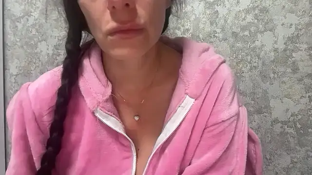 Angelinaa19 online show from 03-02-26, 09:00