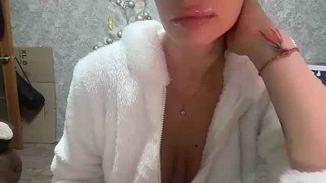 Angelinaa19 online show from 01-14-26, 08:45