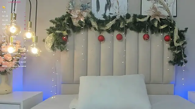 EmilyMiller 22 online show from 11-23-25, 12:37