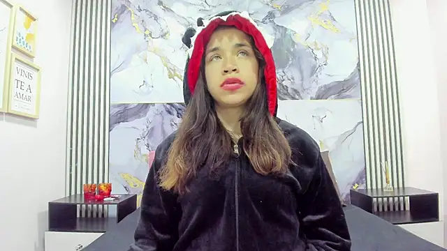 Snapshot of Hot_Barbie_Poku2 chatting on 11-11-25, 03:12 Hot Barbie Poku2 online show from 11-11-25, 03:12