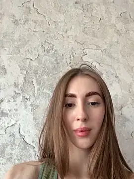 Victoria Vi online show from 11-14-25, 11:47