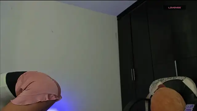 Snapshot of LilyGarcia chatting on 11-07-25, 05:06 LilyGarcia online show from 11-07-25, 05:06