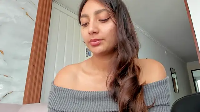 LilyGarcia online show from 06-16-26, 07:14