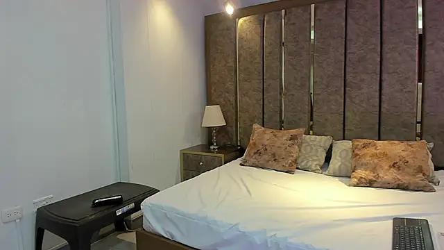 BrendaFernandez  online show from 02-23-26, 02:06