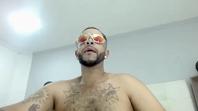 Lukke Smitt online show from 11-11-25, 06:36