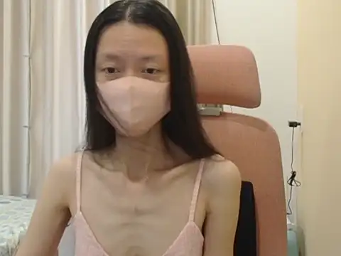 Lil-Cherries online show from 04-08-26, 06:15