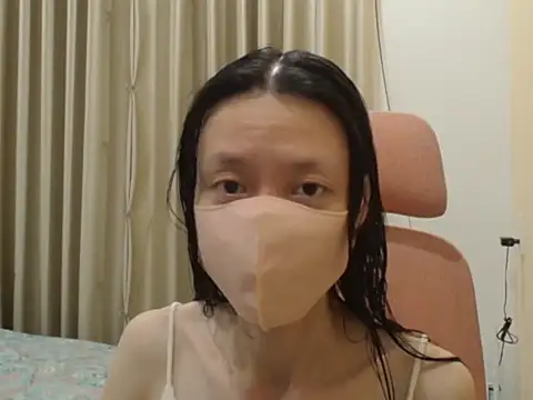 Lil-Cherries online show from 03-05-26, 12:35