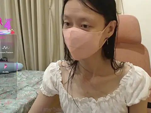 Lil-Cherries online show from 12-17-25, 12:21