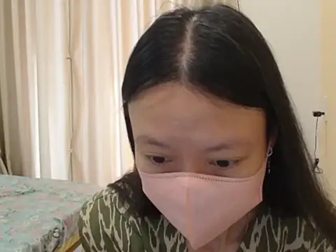 Lil-Cherries online show from 01-07-26, 02:49