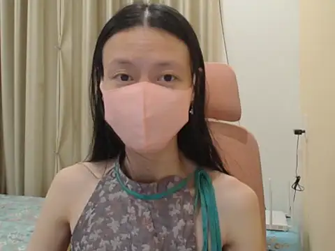 Lil-Cherries online show from 01-06-26, 02:43