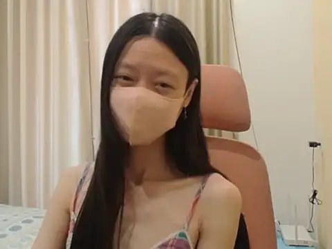 Lil-Cherries online show from 04-02-26, 02:41