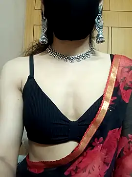 Snapshot of Fairy_Pie chatting on 02-17-26, 02:47 Fairy Pie online show from 02-17-26, 02:47