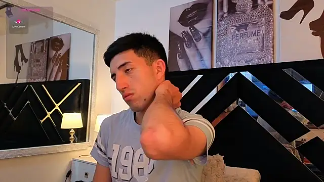 Un Sluttyy online show from 03-31-26, 11:34