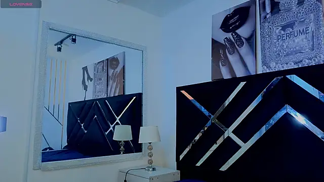 Un Sluttyy online show from 05-19-26, 11:50