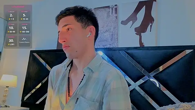 Un Sluttyy online show from 04-08-26, 11:33