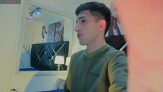 Un Sluttyy online show from 05-20-26, 11:40