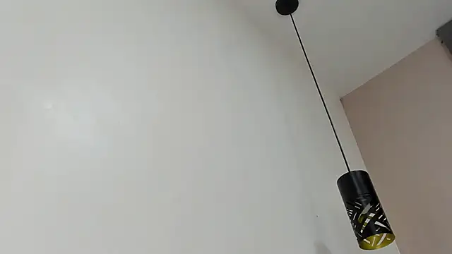 LaurenSnow   online show from 11-18-25, 08:01