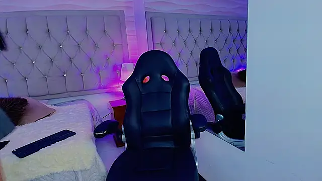 Liathompson FG online show from 04-07-26, 07:48