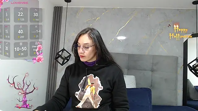 Snapshot of Saammy_3 chatting on 11-08-25, 01:47 Saammy 3 online show from 11-08-25, 01:47