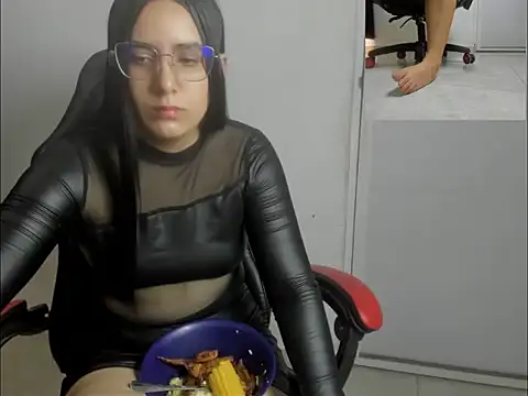 queen findom1 online show from 12-19-25, 02:37