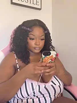 Fxncymuse online show from 03-28-26, 01:56