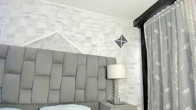 ZarinaWynne online show from 05-31-26, 02:23