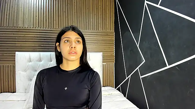 ZarinaWynne online show from 03-29-26, 12:51
