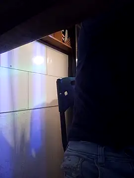 themorenofit08 online show from 12-05-25, 12:43