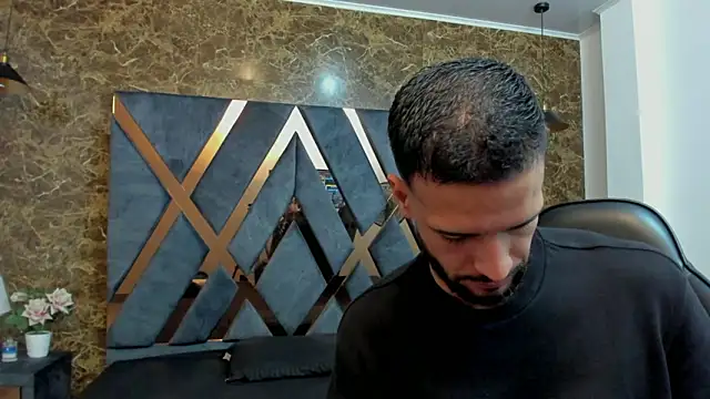 Snapshot of Jacob_Benelli chatting on 02-11-26, 11:26 Jacob Benelli online show from 02-11-26, 11:26