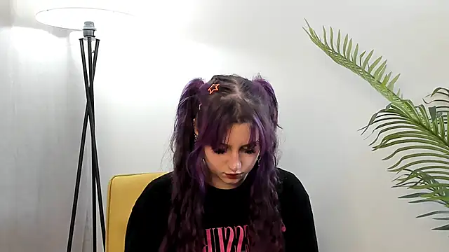 Snapshot of KishaRowsey chatting on 11-08-25, 05:55 KishaRowsey online show from 11-08-25, 05:55