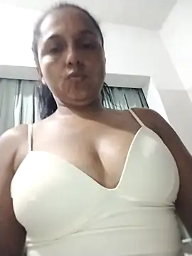  Lizeth  online show from 03-28-26, 04:57