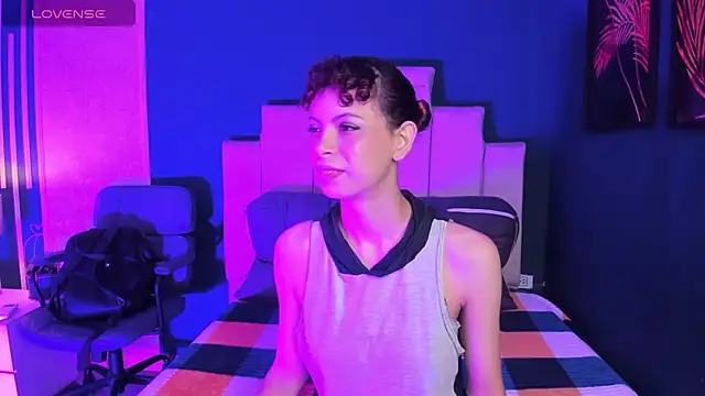 AliceMadnes online show from 02-18-26, 12:23