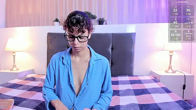 AliceMadnes online show from 02-28-26, 05:23